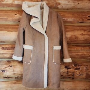 Cozy Tan Teddy Jacket with Cream Accents